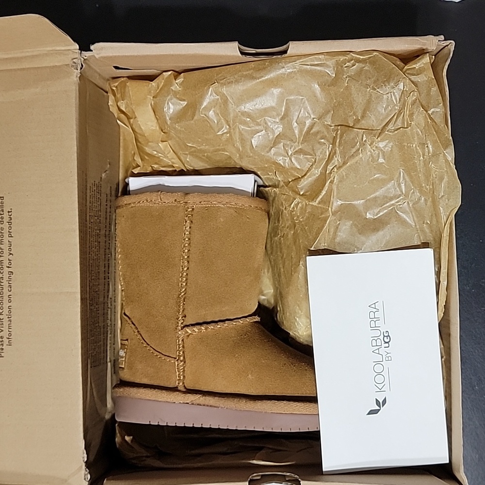 UGG Koolaberra Classic II Weather Short chestnut color boots size 6 - Picture 10 of 12